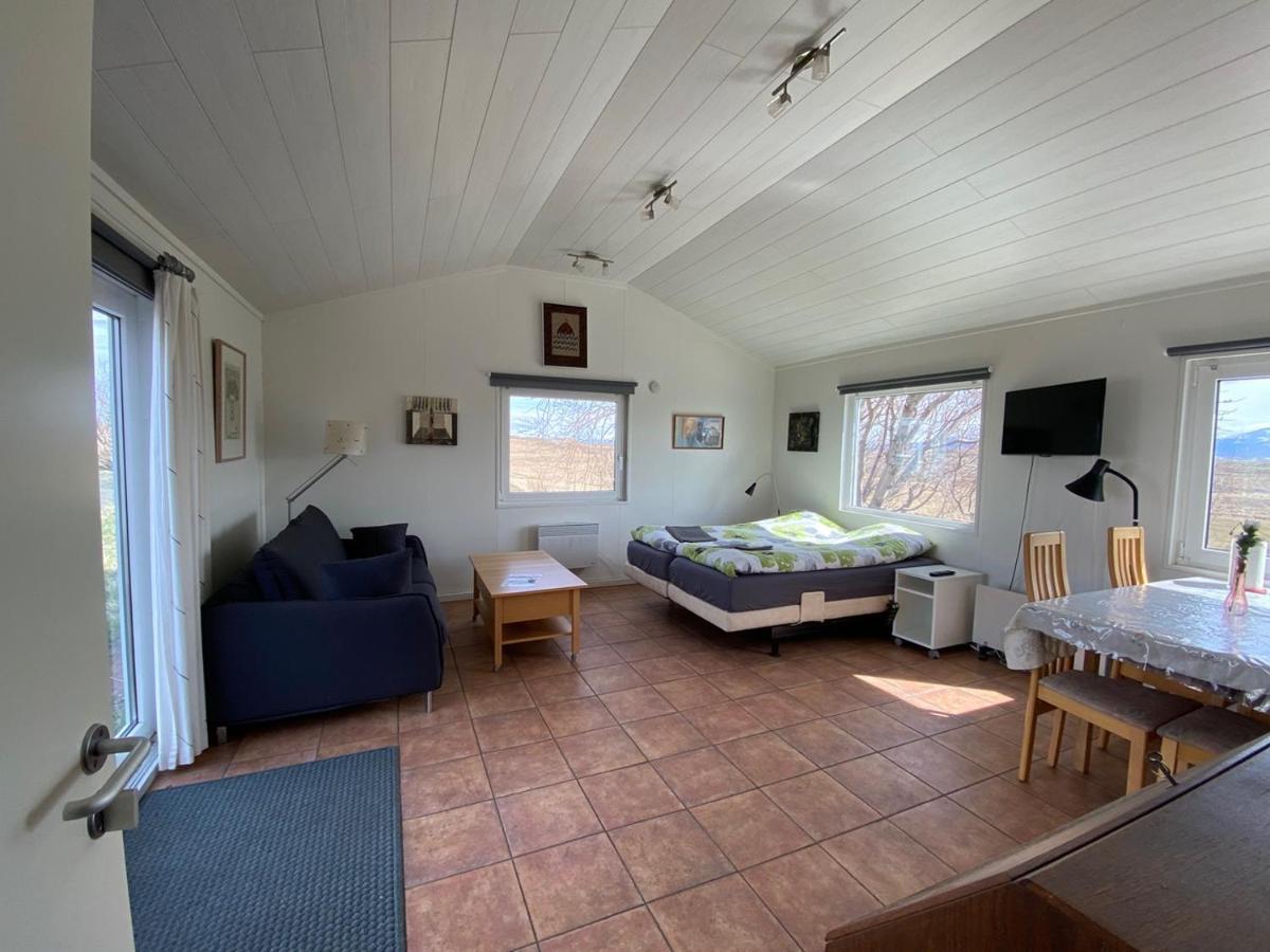 Laekjarkot Rooms And Cottages With Kitchen Боргарнес Экстерьер фото